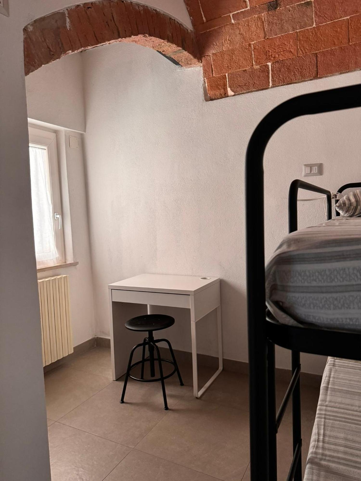 PeccioliLa Casa Di Isola公寓 外观 照片